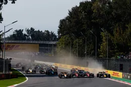 Formule 1-fans in shock: zender toont per ongeluk erotische film na race