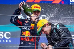 Kimi Antonelli snapt niks van podiumceremonie en komt met hilarisch bericht voor Max Verstappen