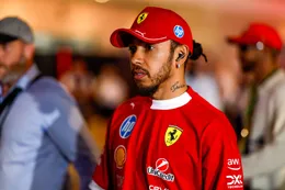 Lewis Hamilton verrast vriend en vijand en komt woorden tekort over Max Verstappen