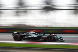 FIA deelt straf uit aan Mercedes na Red Bull-incident in Abu Dhabi