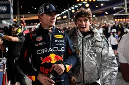 Max Verstappen nam het volledig op voor Kimi Antonelli: 'Ik kan niet herhalen wat hij zei...'