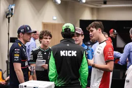 Collega F1-coureur hekelt Max Verstappen-fans: 'Uitschot van de samenleving'