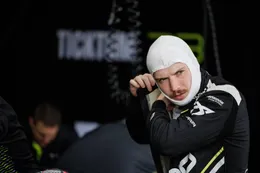 Heftig bekritiseerde Formule E-coureur trots op sneer vanuit George Russell: 'Om met Max Verstappen vergeleken te worden...'