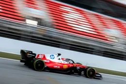 Ferrari laat tanden zien tijdens laatste testdag en heeft duidelijke boodschap voor Verstappen