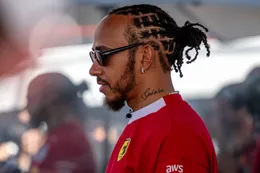 Lewis Hamilton richt zich tot fans op social media ter ere van speciale gelegenheid