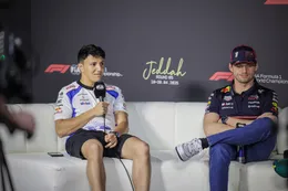 Zorgen voor Isack Hadjar? Max Verstappen laat zich kritisch uit over Red Bull-keuze