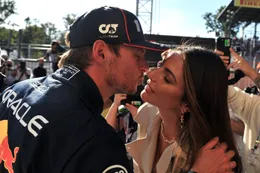 Kelly Piquet deelt innige vakantievideo van Max Verstappen met dochter Lily