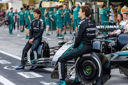 F1-insider deelt enorme waarschuwing over Mercedes-auto