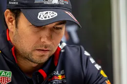 F1-winnaar geeft Sergio Pérez ervan langs na controversieel interview over Max Verstappen
