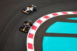 Damon Hill wijst nieuw slachtoffer van Max Verstappen aan binnen Red Bull