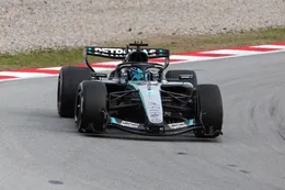 Martin Brundle deelt beangstigend bericht over Mercedes na testdagen in Barcelona