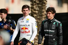 Max Verstappen geeft gelijk duidelijk signaal af aan Mercedes tijdens eerste testdag in Bahrein