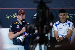 Max Verstappen komt met gouden tip voor Isack Hadjar voorafgaand aan nieuw F1-seizoen