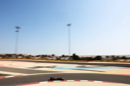 Uitslag ochtendsessie dag 2 F1-test Bahrein: Verstappen en Norris leiden; Ferrari in de problemen
