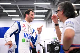 Daniel Ricciardo verrast en keert terug als coureur