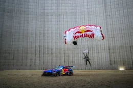 Video: Red Bull onthult nieuwe auto van Max Verstappen op krankzinnige wijze