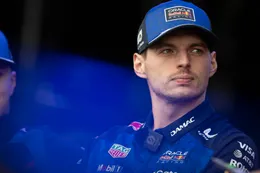 Voormalig F1-kampioen verdedigt regels die Max Verstappen haat