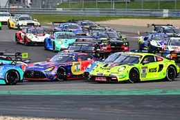 Wedstrijdleiding van Nürburgring brengt statement naar buiten: coureur overleden
