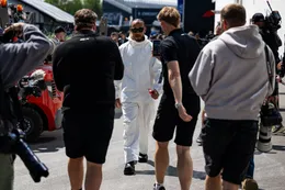 Lewis Hamilton over Verstappen op de Nürburgring: 'Ik zou het ook kunnen, maar hoef het niet'