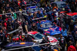 Ford-baas is niet blij met de opvallende keuze van Max Verstappen