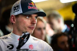 Racefans tijdens 24 uur van de Nürburgring: 'Max Verstappen heeft F1 onherstelbare schade toegebracht'