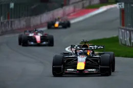 FIA schrikt van snelheid Max Verstappen en controleert Red Bull-auto