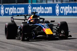 Red Bull-directeur komt met verklaring over nieuwe achtervleugel van Max Verstappen