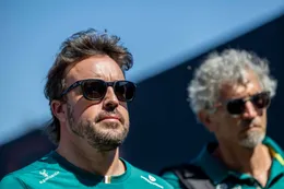 Formule 1-baas smeekt Fernando Alonso: 'Ik wil hem...'