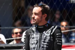 Fernando Alonso komt met harde deadline: hier hakt hij de knoop over zijn toekomst door