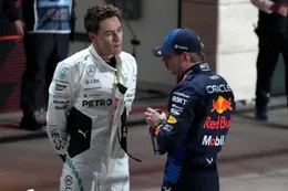 George Russell leeft tussen hoop en vrees door ontbindende clausule van Max Verstappen