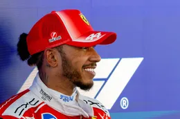 Lewis Hamilton deelt spijkerharde sneer uit aan Charles Leclerc in Barcelona