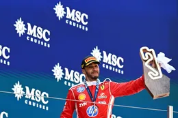 Lewis Hamilton zet F1-wereld op scherp met claim over kampioenschap