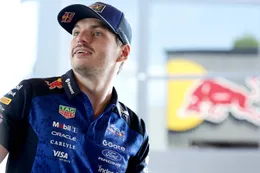 Max Verstappen ziet zichzelf winnen in Barcelona door crash tussen Kimi Antonelli en George Russell