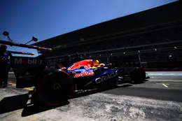 Red Bull-auto laat Max Verstappen wéér in de steek: 'Verhaal van het weekend...'