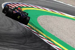 Max Verstappen ziet een héél groot probleem voor zijn race in Barcelona
