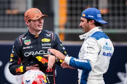 Carlos Sainz onthult Formule 1-plan waarin Max Verstappen uiterst dominant zou worden