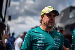 Fernando Alonso shockeert F1-paddock met onthulling over Aston Martin-auto: 'Beste auto op de grid'