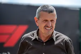 Günther Steiner slaat met vuist op tafel na opmerking over Max Verstappen