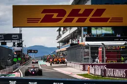 FIA heeft geweldige verrassing voor Max Verstappen in petto en past startopstelling GP Hongarije nóg verder aan