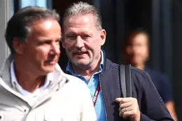Erik van Haren zet F1-wereld op stelten met 'gelekte' foto van Jos Verstappen in belangrijk Red Bull-overleg