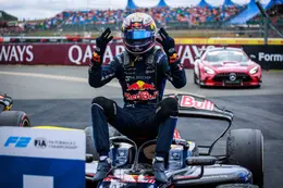 Red Bull-coureur noemt Max Verstappen als zijn grote idool: 'Ik wil in zijn voetsporen treden'