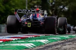 Max Verstappen doet per ongeluk grote onthulling over F1-kalender