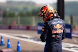 F1-commentator weet het zeker: radioberichten van Max Verstappen waren voor McLaren bedoeld