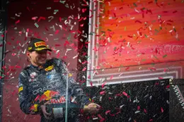 Red Bull-baas verrast Max Verstappen en heeft geweldig nieuws richting de toekomst