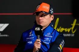 Max Verstappen verdedigt opvallende actie die hem volgens experts kan blesseren