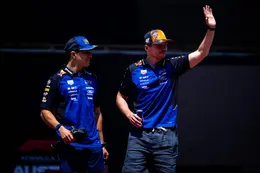 Isack Hadjar schrikt na zien van Max Verstappen: 'Heel ander niveau'