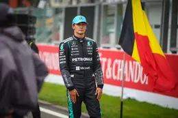 George Russell met de grond gelijk gemaakt na bizarre uitspraak over Max Verstappen