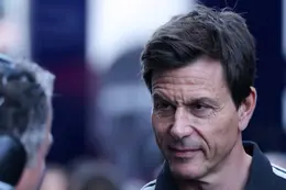 Toto Wolff verrast vriend en vijand met reactie op contractverlenging Max Verstappen: 'Laten we...'