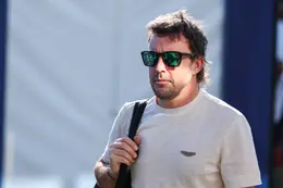Fernando Alonso doet bizarre uitspraak over Max Verstappen en de Formule 1: 'Dit kan zo niet langer!'