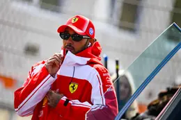 Ralf Schumacher doet enorme onthulling over oorlog binnen Ferrari door Lewis Hamilton